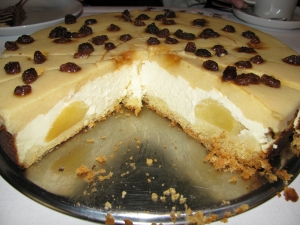 Apple cream cheese cake