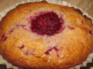 Raspberry white chocolatecoconutyogurt muffins Biscuits recipe