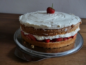 Strawberry and vanilla cake Strawberry Cake recipe