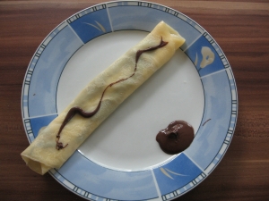 Crepes filled with nuts
