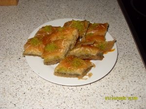 Turkish walnut cake Hazir Yufkadan Baklava Cake recipe