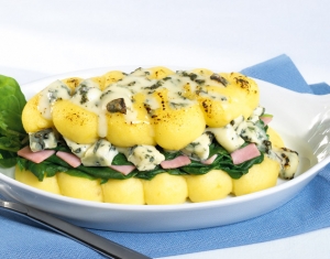 Baked Potatoes With Blue Cheese