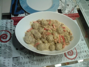 Meatballs In Curry Sauce