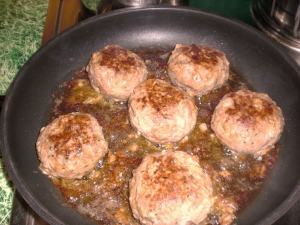 Meatballs with cheese filling