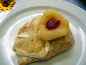 Turkey breast steak quotGood Huntingquot turkey breast steak with pear and Camembert