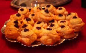 Zeppole di San Giuseppe39393939 sweet pastries from Puglia