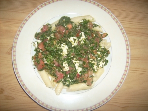 Pasta With Spinach Tomatoes And Feta Cheese