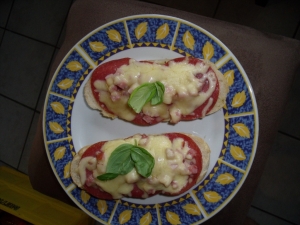 Bun topped with cheese Other recipe