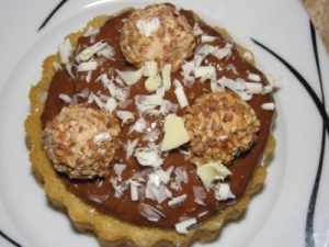 Caramel chocolate nut tartlets Biscuits recipe