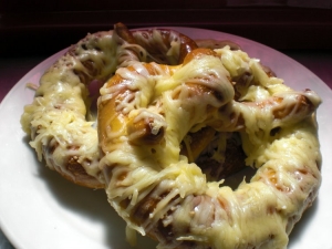 Cheese pretzel lye Bread recipe