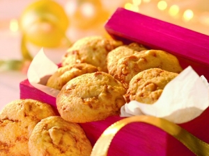 Crushing macadamia nut cookies Biscuits recipe