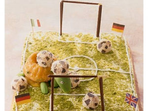 Football field for children Cake recipe