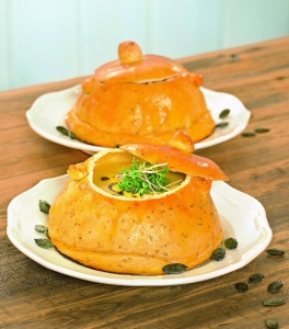 Pumpkin soup in the bread and lime pots Bread recipe