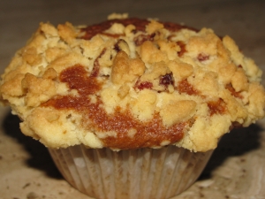 Red fruit jelly muffins with cranberry Vanillestreusel Biscuits recipe