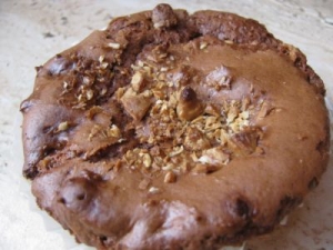 Schokoladeneismuffins with white chocolate hazelnut crisp Biscuits recipe