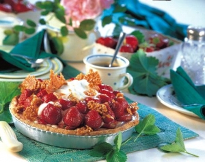 Strawberry tart with yogurt filling Strawberry Cake recipe