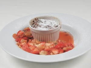 Warm chocolate cake with a strawberryrhubarb sauce Cake recipe