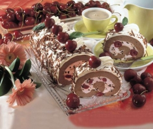 Chocolate sponge cake roll with cherries Cake recipe