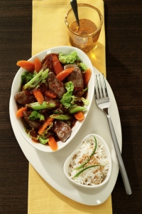 Marinated beef strips with stirfried vegetables