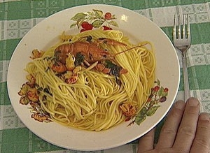 Pasta with crayfish sauce and saffron Gamberi di fiume allo Zafferano