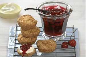Scones with Black Forest cherry jam Muffins recipe