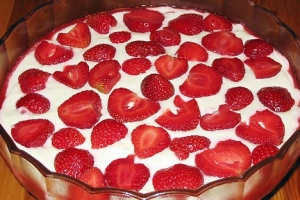 Tiramisu with Strawberries
