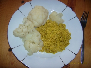 Millet curry with cauliflower and Lemon Sauce