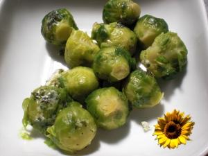 Brussels-sprouts-with-herb-butter