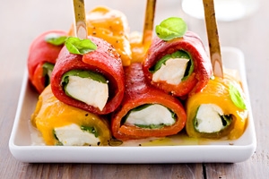 Mozzarella-peppers-rolls