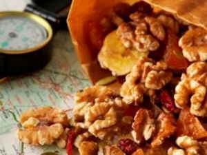 Exotic nuts and raisins with walnuts