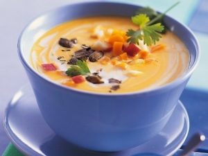 Cream Of Pumpkin Soup With Apple
