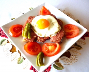 Meat Loaf With Fried Egg Cooked In Flavor Wave Oven