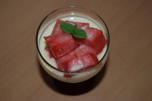 Melon-with-Vanilla-Sauce-recipe