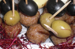 Mettbllchen With Olives Finger Food