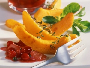 Roasted Squash With Dried Cranberries