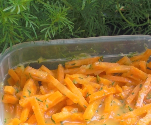 Carrot Salad With Oranges And Lakritztagetes