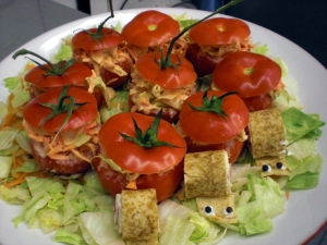 Tomatoes Stuffed With Carrots And Iceberg Lettuce